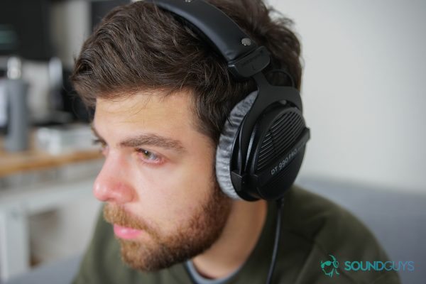 Beyerdynamic DT 990 PRO review - SoundGuys