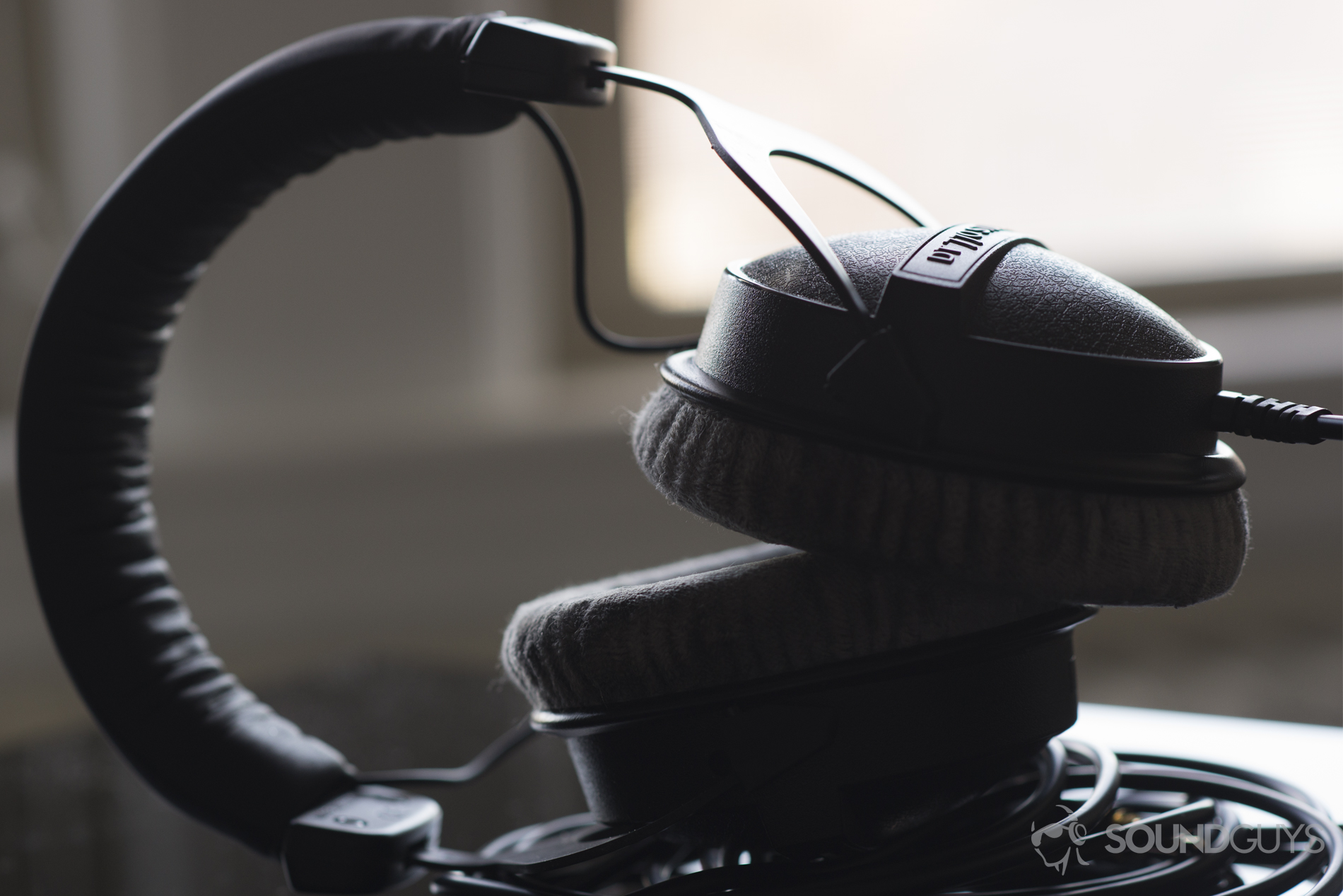 Beyerdynamic DT 770 Studio review: Audiophile sound without the pricetag -  CNET