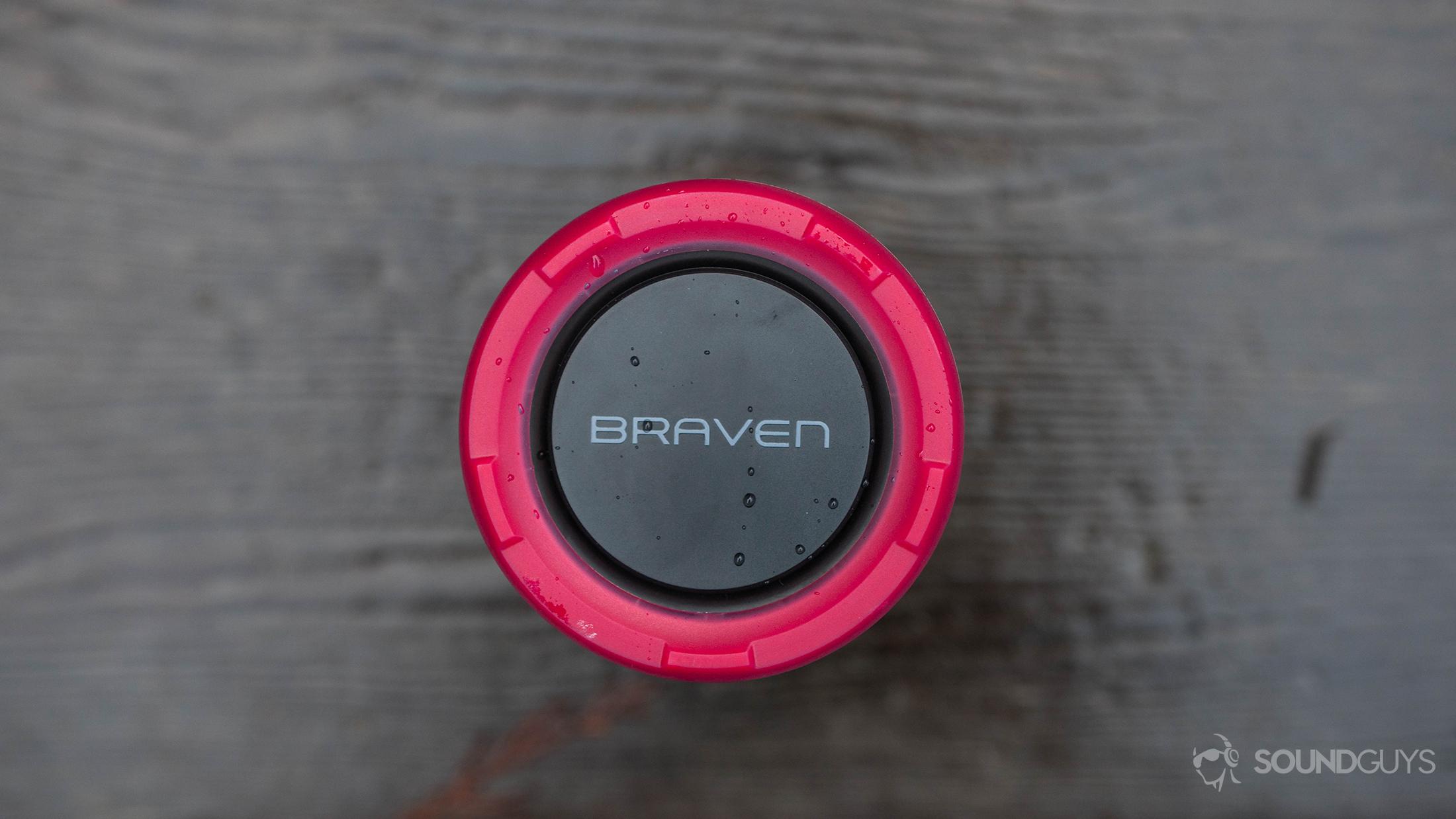Braven BRV-360 IP67 Waterproof Bluetooth Speaker Ideal for Backpacks 5000  mAh Battery to Charge Smartphone - Black : : Electronics & Photo