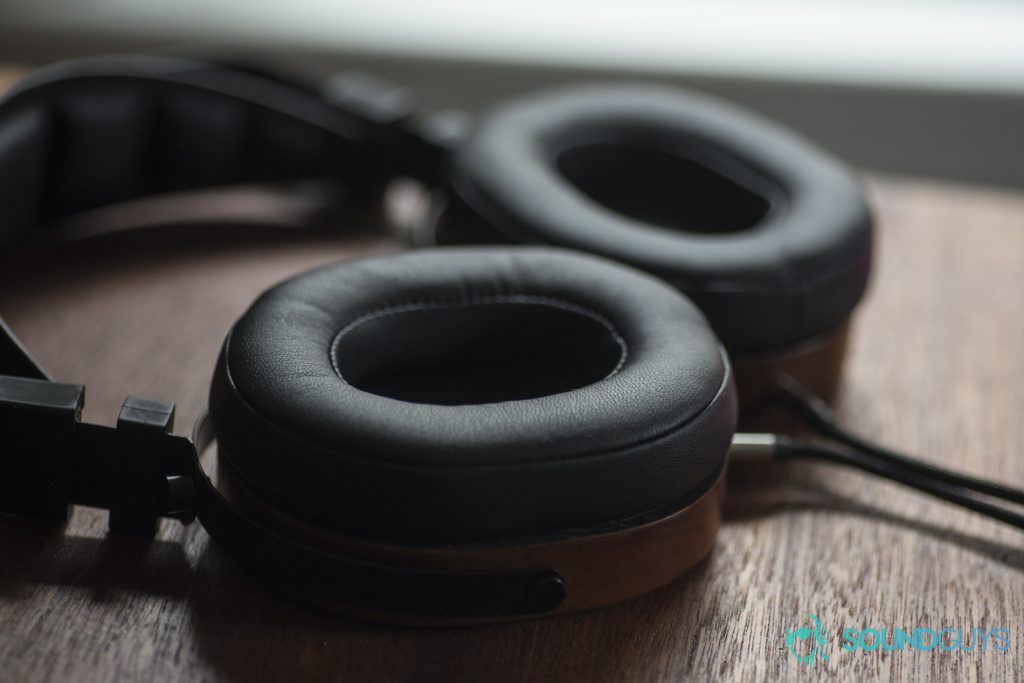 Monoprice Monolith M565 Review - SoundGuys