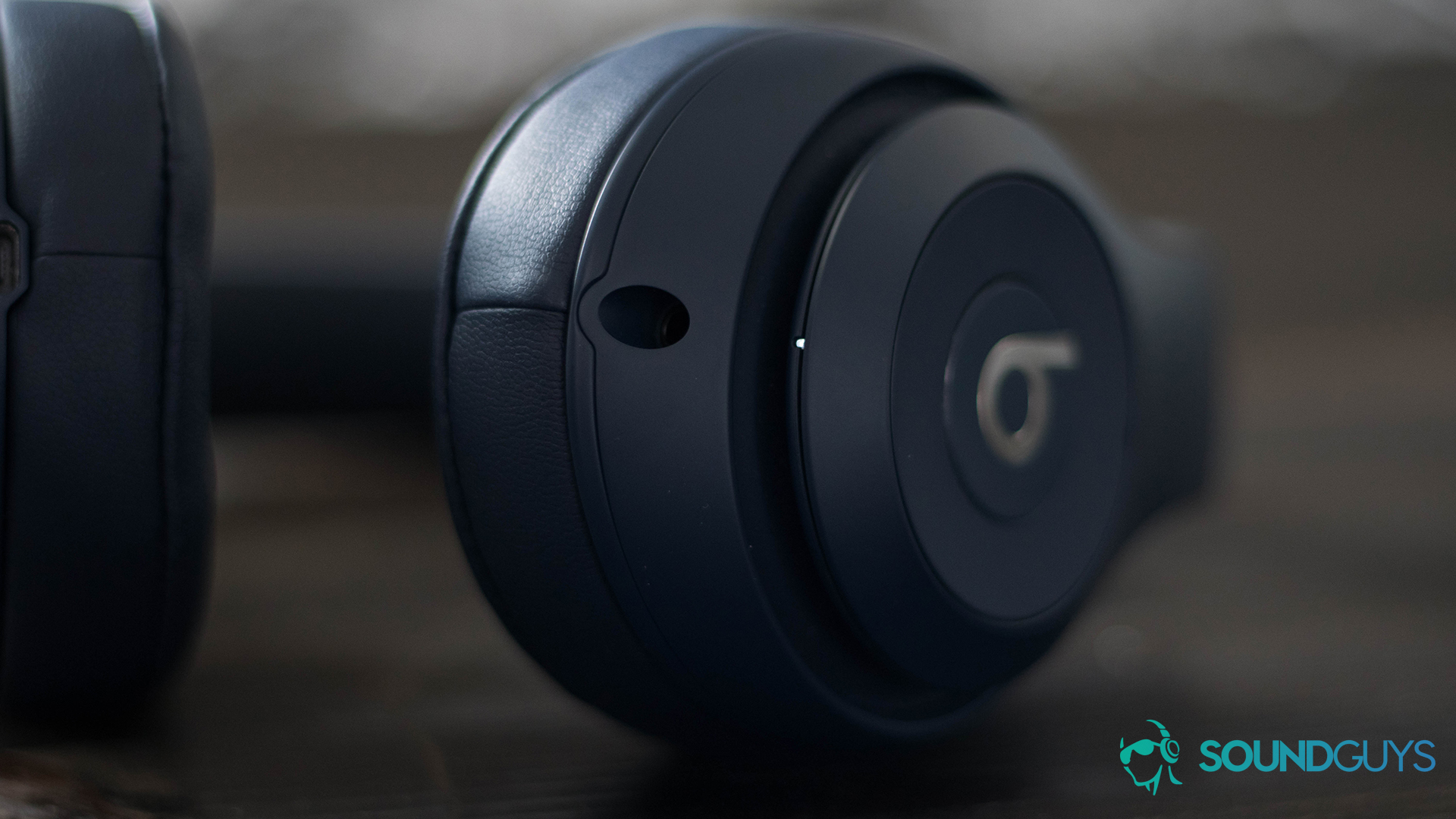 Beats Studio 3 Wireless Headphones 2022 Review: The Best Travel Headphones  Are the Beats