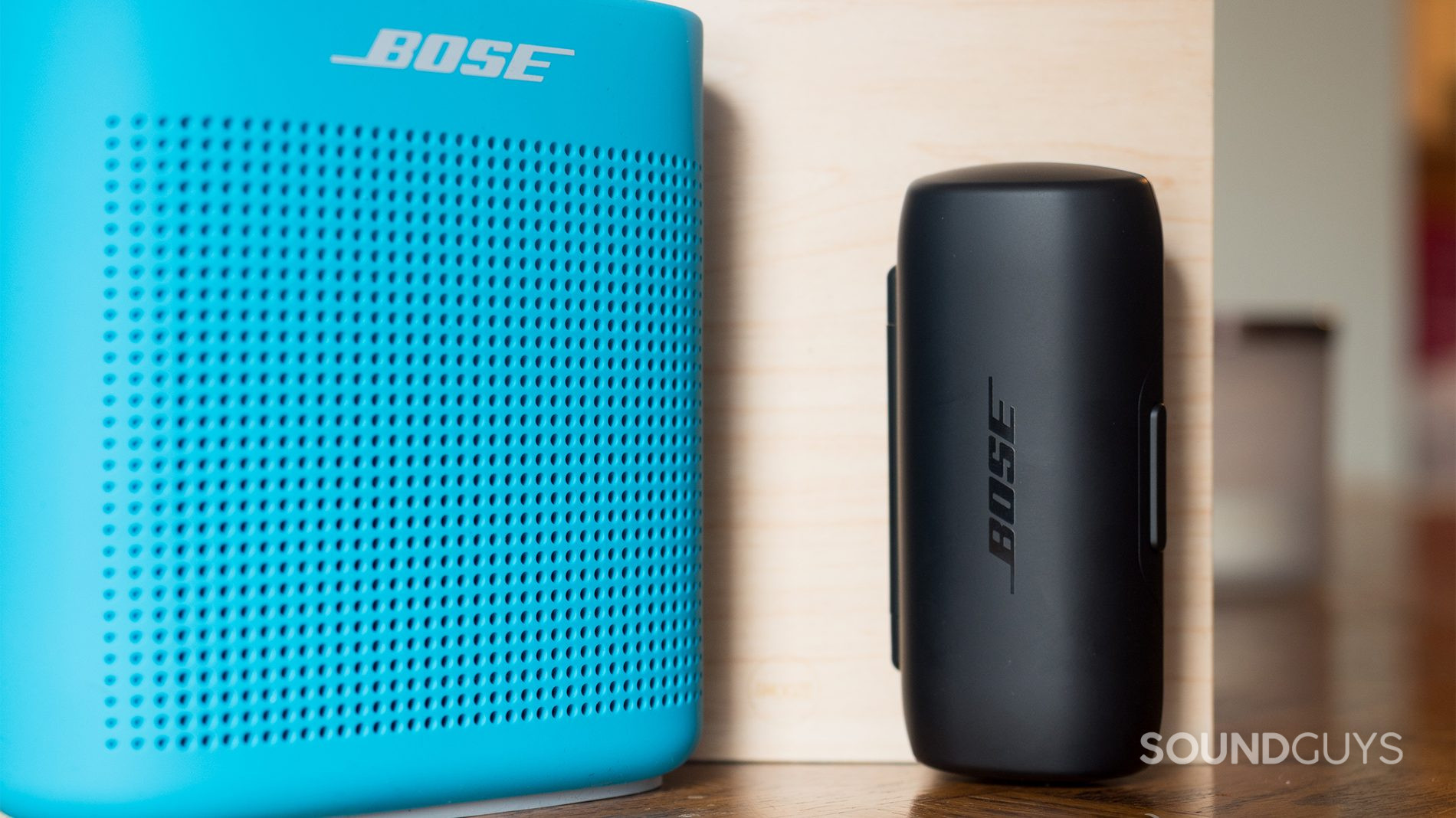  Bose SoundLink Color II: Portable Bluetooth, Wireless Speaker  with Microphone- Soft Black : Electronics