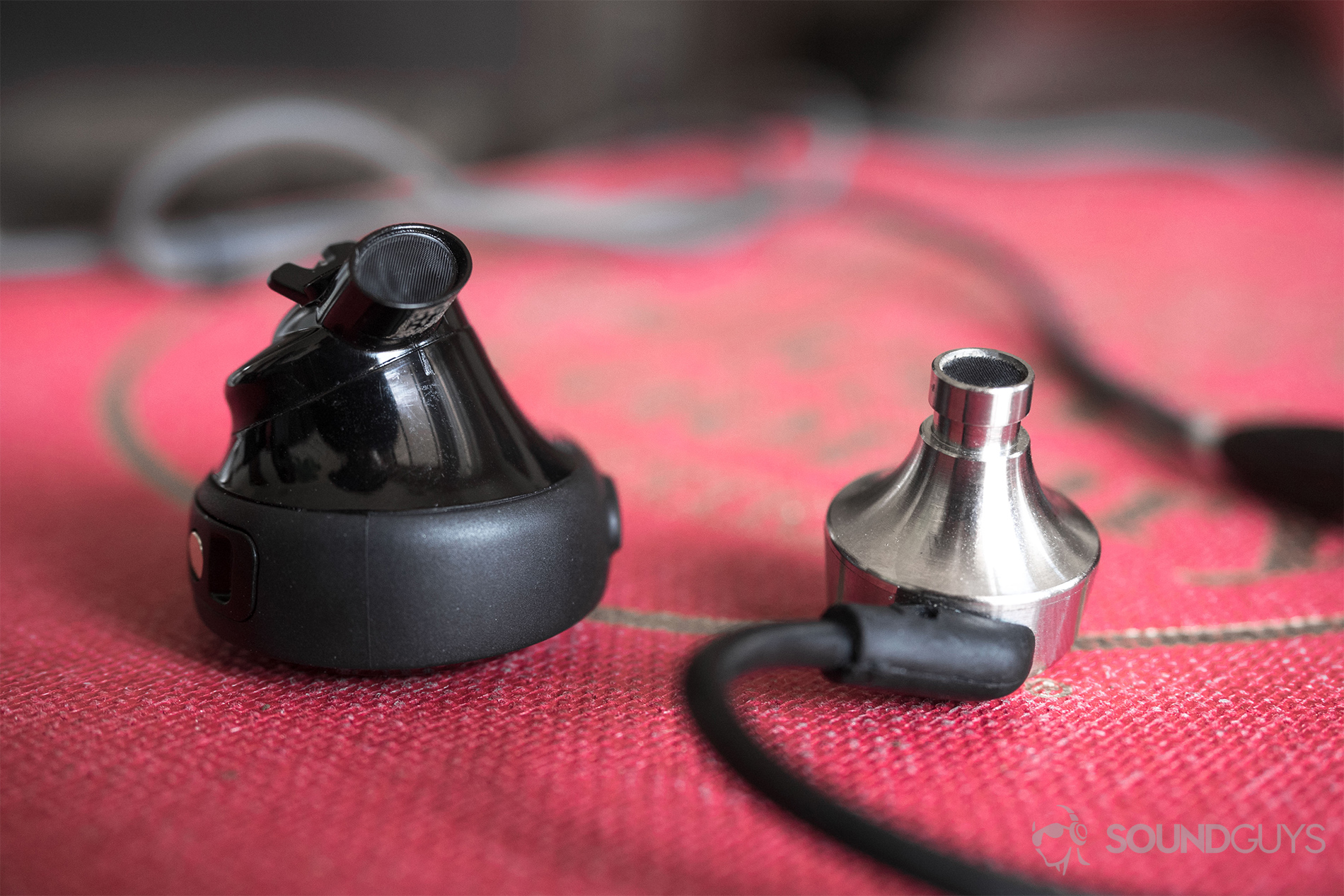 Foam Vs Silicone Earbuds: Which Is Better and Why?