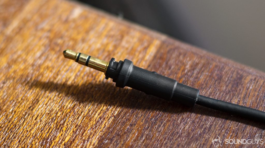 A photo of the AiAiAi TMA-2 MFG4's analog plug used to interface with the headphones.