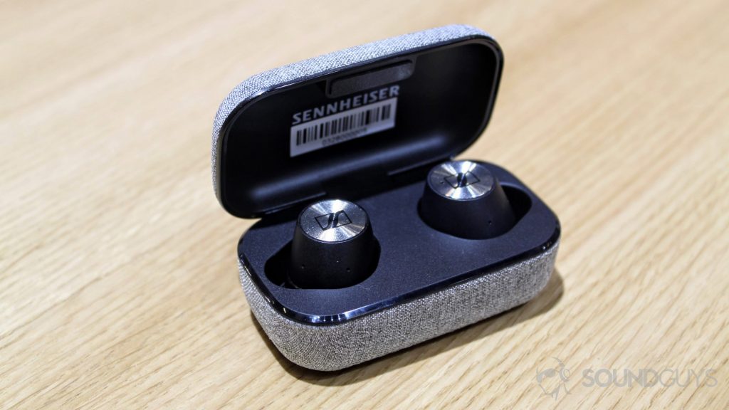 samsung galaxy buds vs sennheiser momentum true wireless