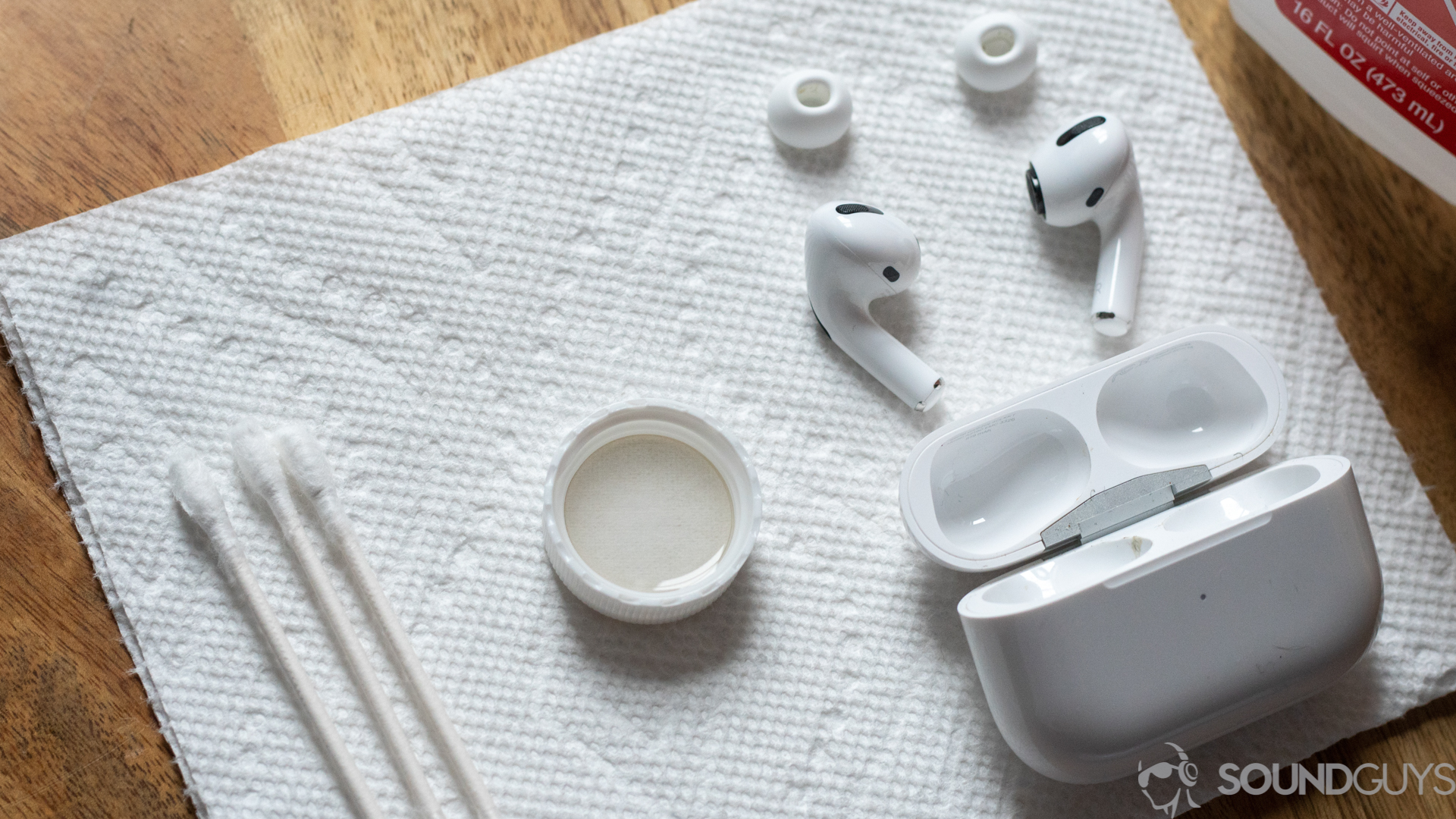 How to clean your AirPods Pro - SoundGuys