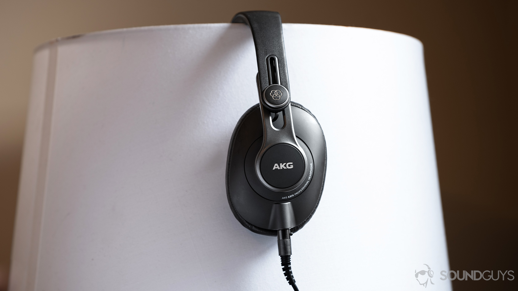 The Overhead Headphones Everyone Is Wearing Plus 5 Affordable Options