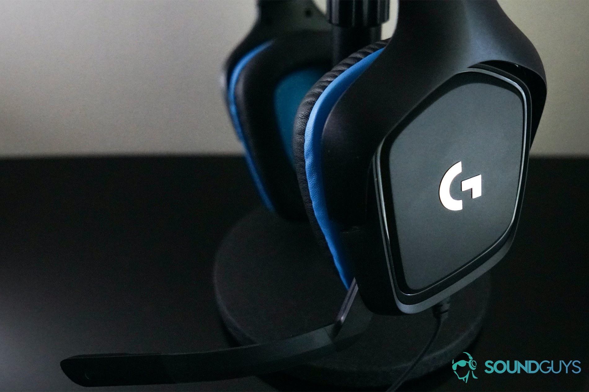 Logitech G432 Gaming Headset Review - IGN