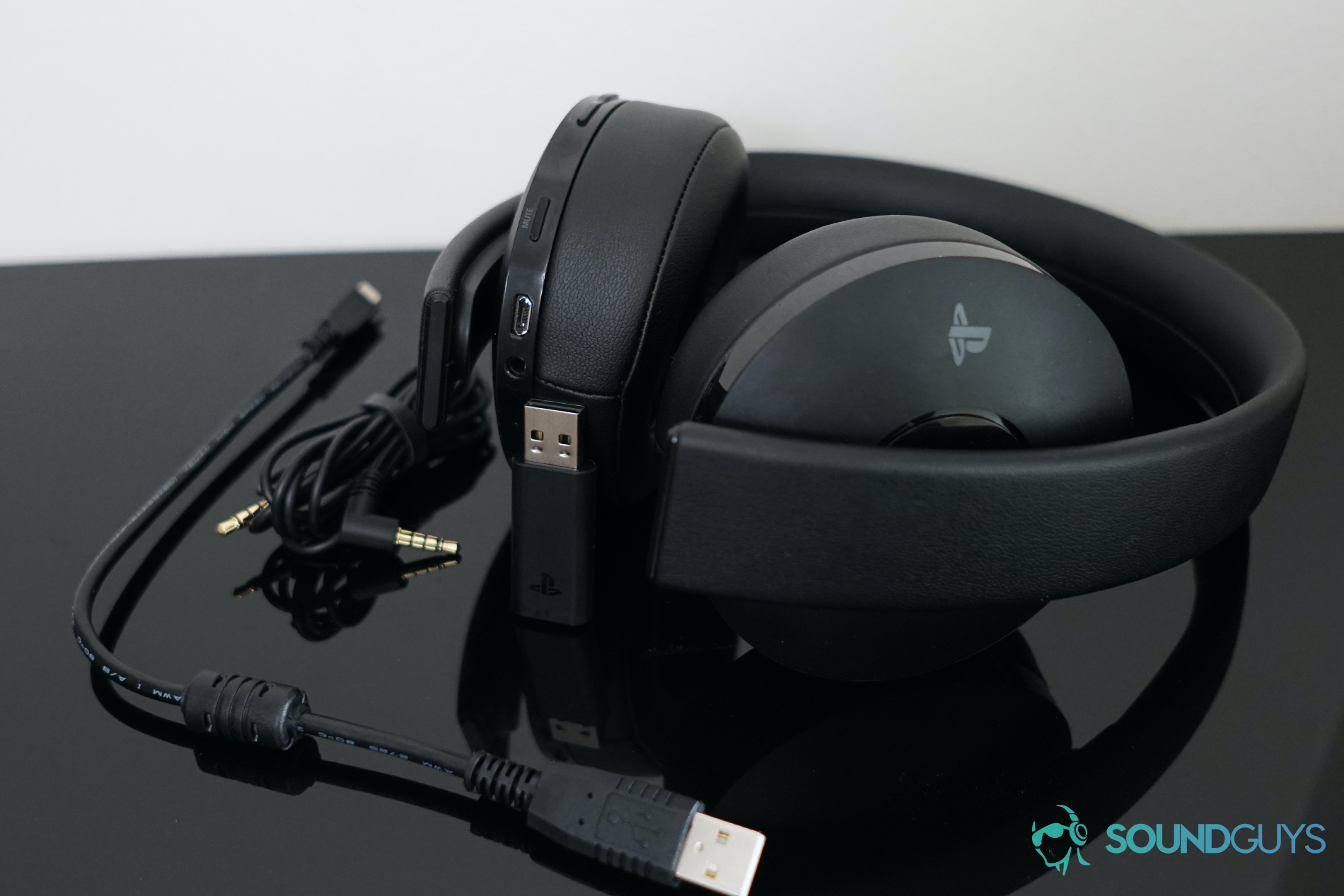 Eenzaamheid Metropolitan accent PlayStation Gold Wireless Headset review - SoundGuys