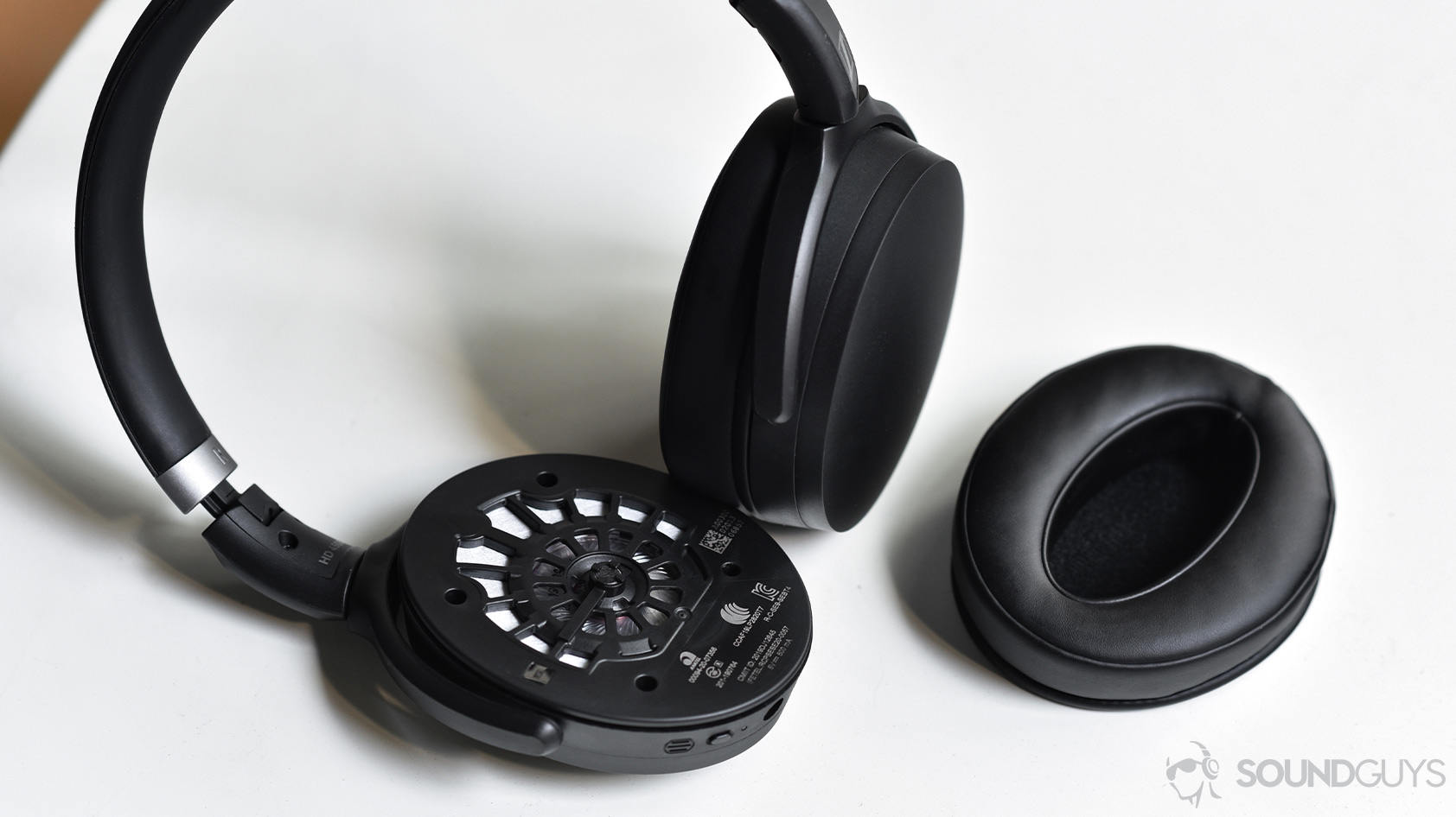 Sennheiser HD 450BT wireless noise cancelling headphones (black)  615104340961