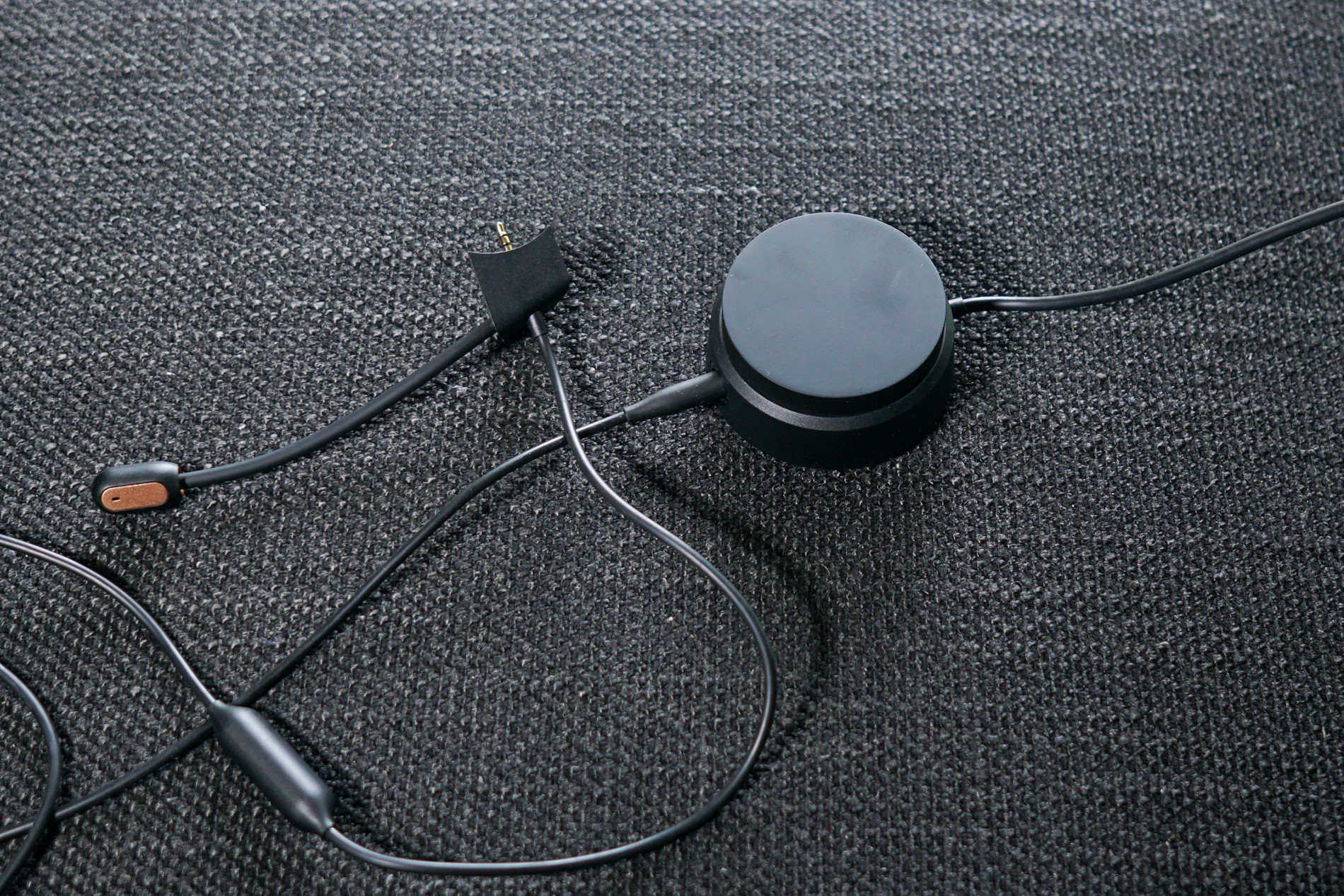 Bose QuietComfort 35 II Gaming Headset – Noise Cancelling Bluetooth  Headphones 