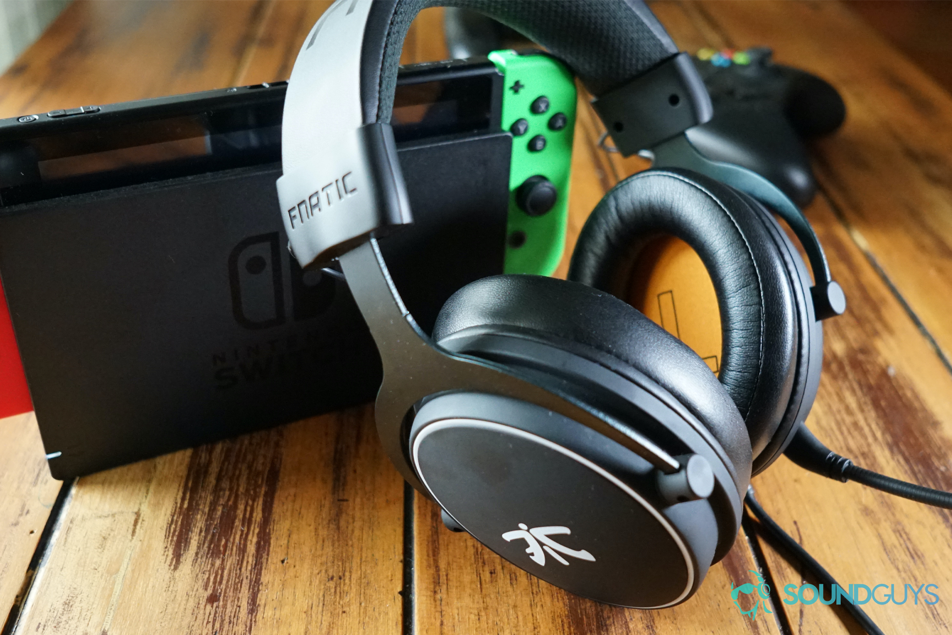 Fnatic React Gaming Headset Review - Closer Examination, Build Quality &  Comfort