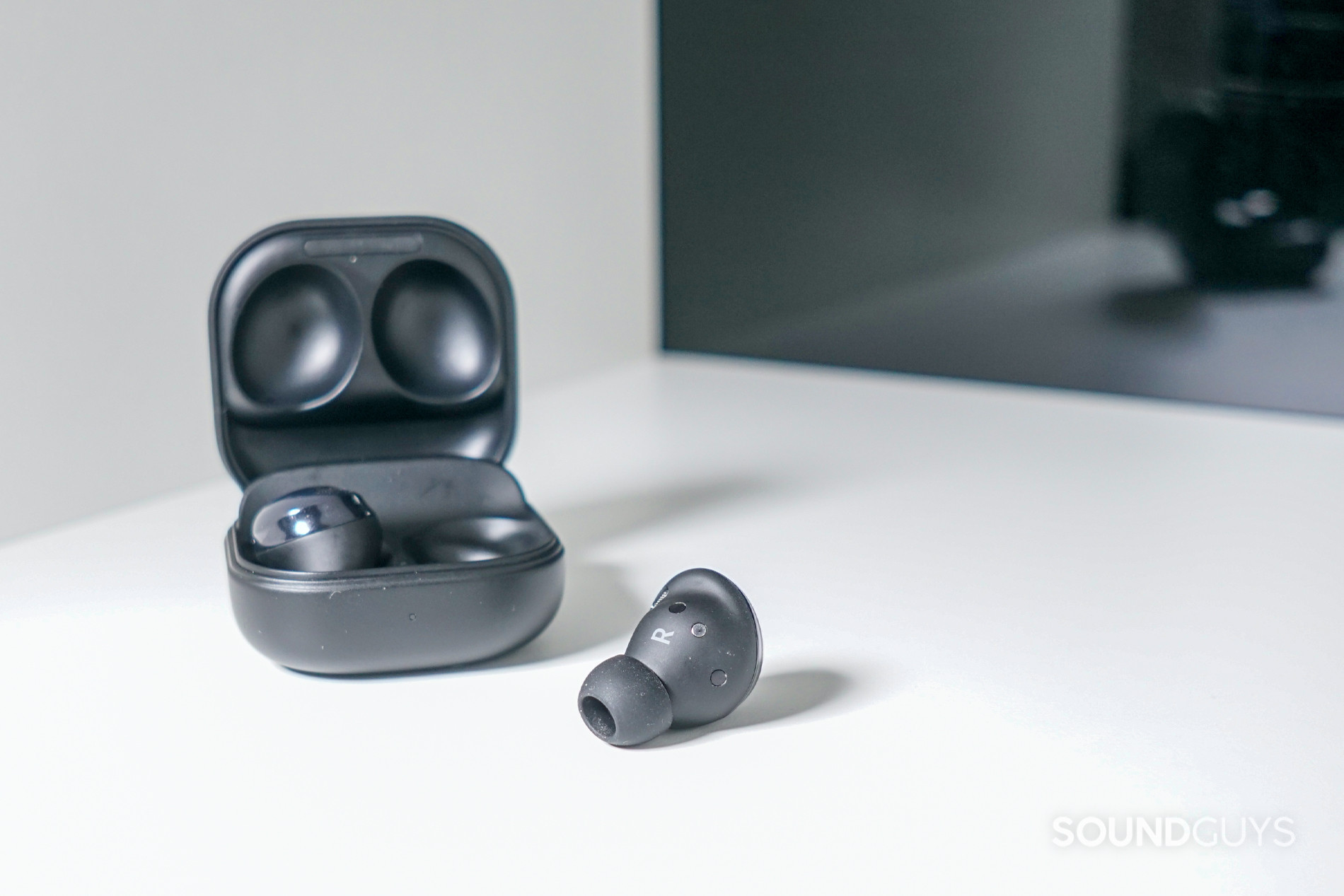 Samsung Galaxy Buds Pro (2021) Review: The Best Premium Earbuds