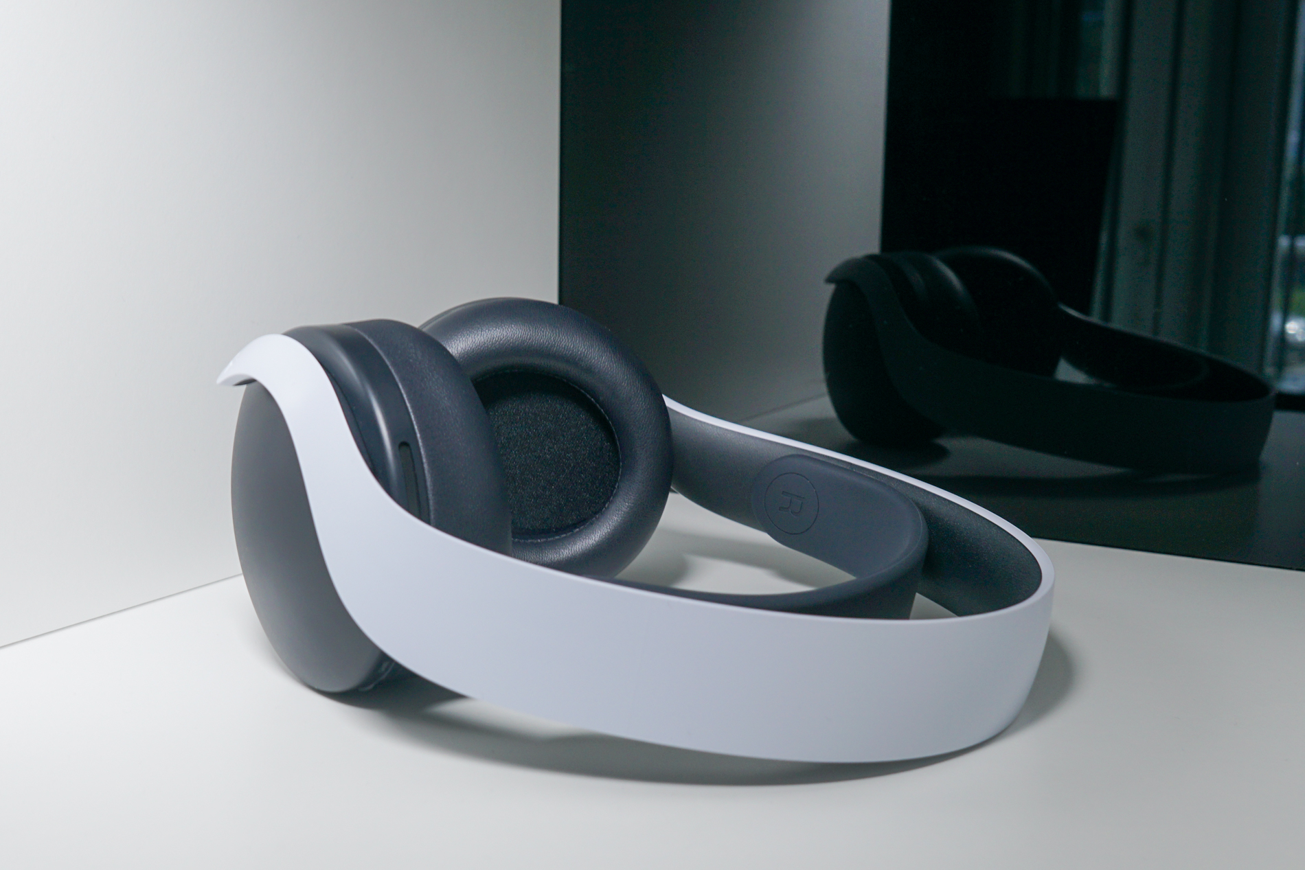 Sony Pulse 3D Wireless Headset Review: Spatial Sound for PS5