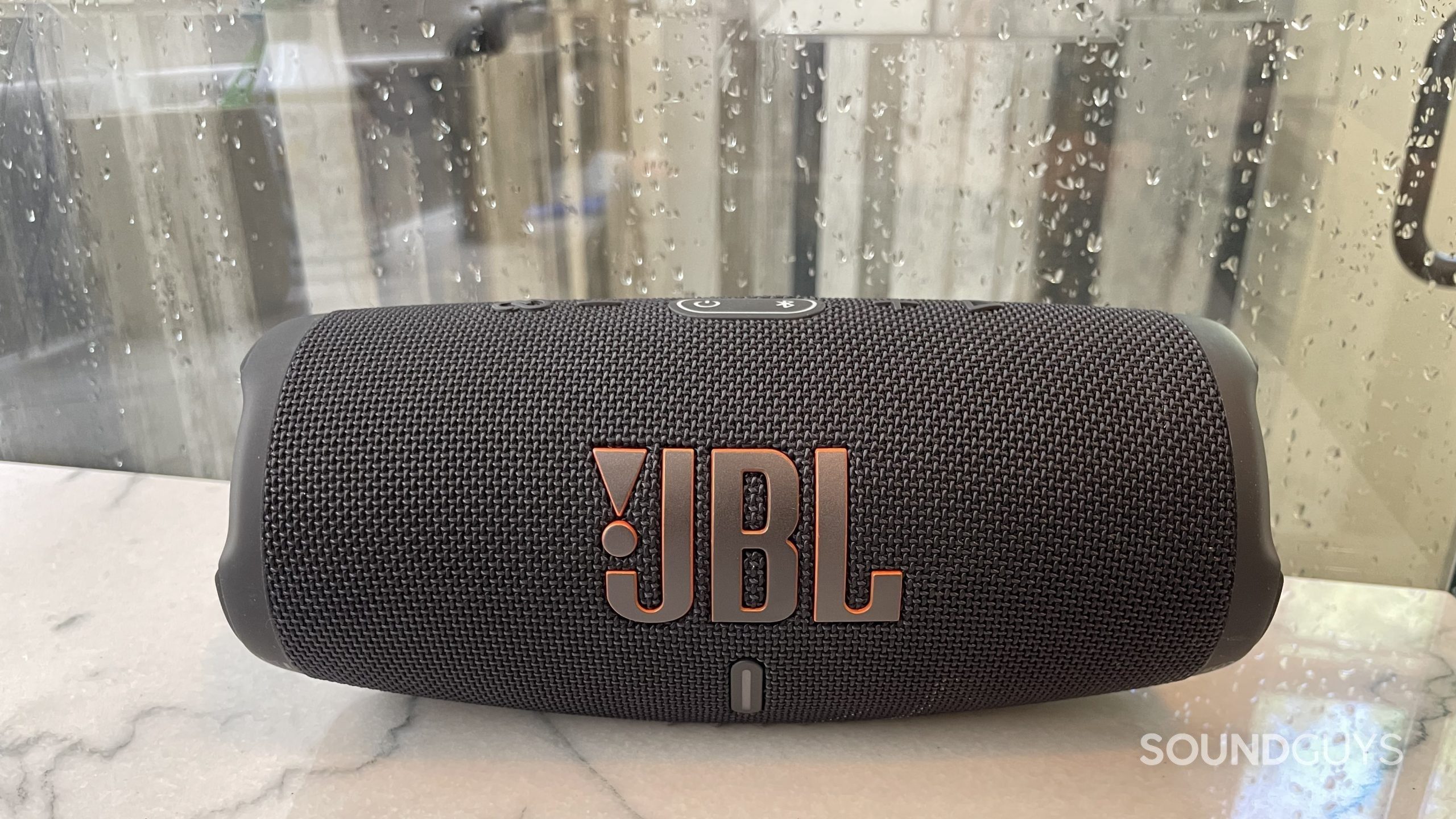 JBL Charge 5 review - SoundGuys