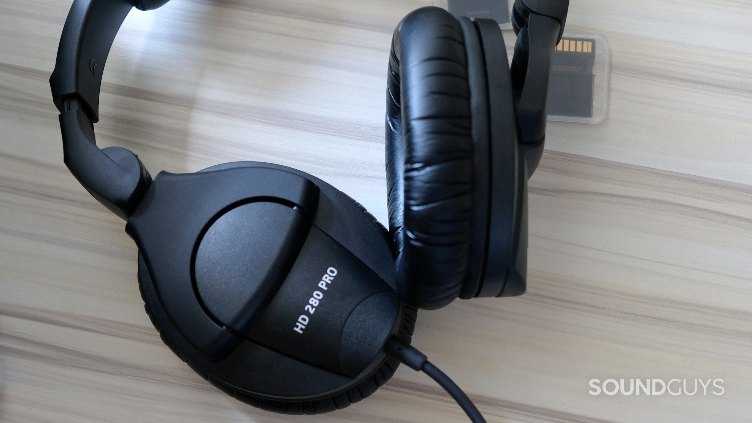 Sennheiser - HD 280 Pro Closed-back Headphones