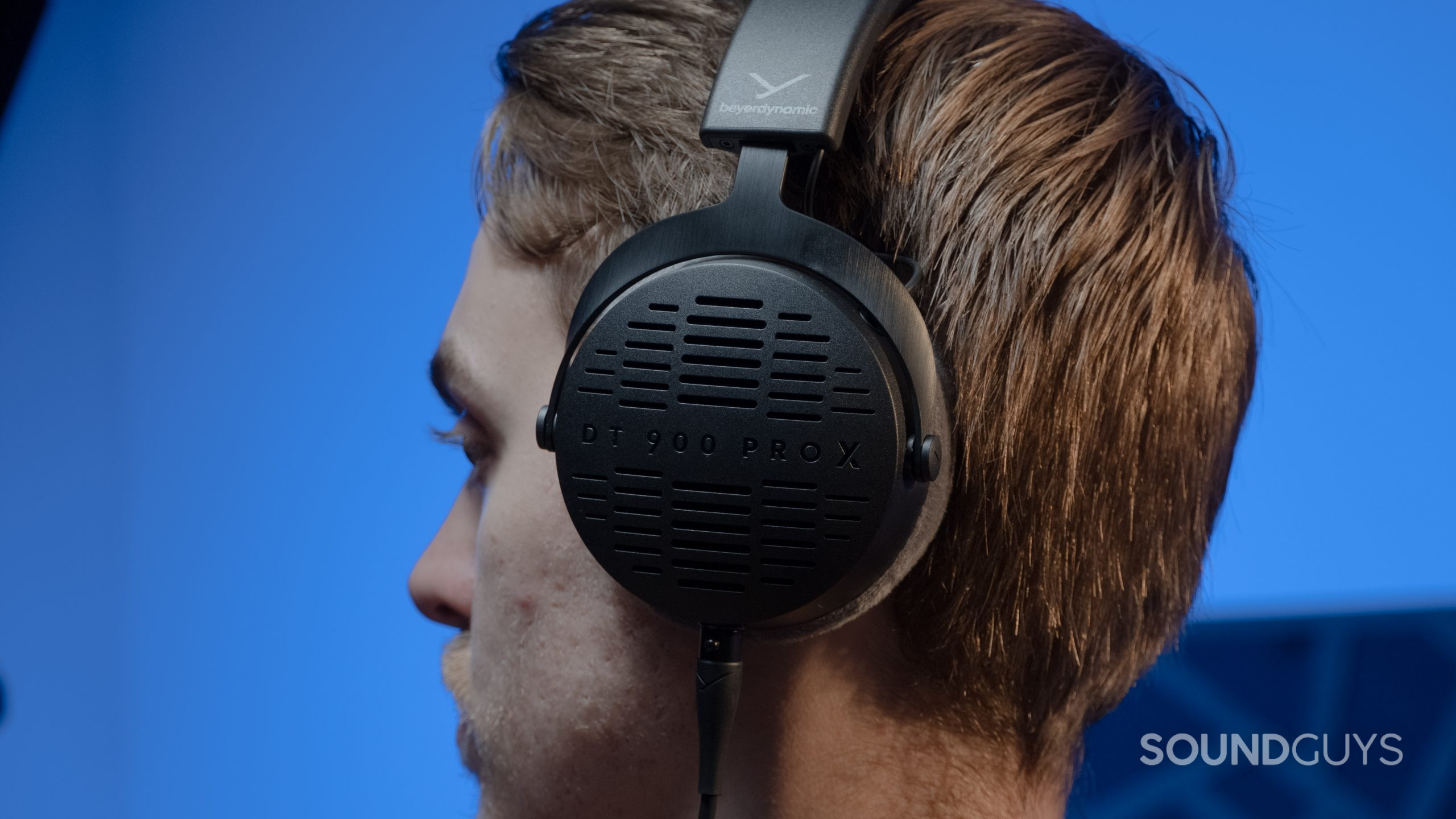 Beyerdynamic DT 880 PRO review: Great pro-sumer cans - SoundGuys