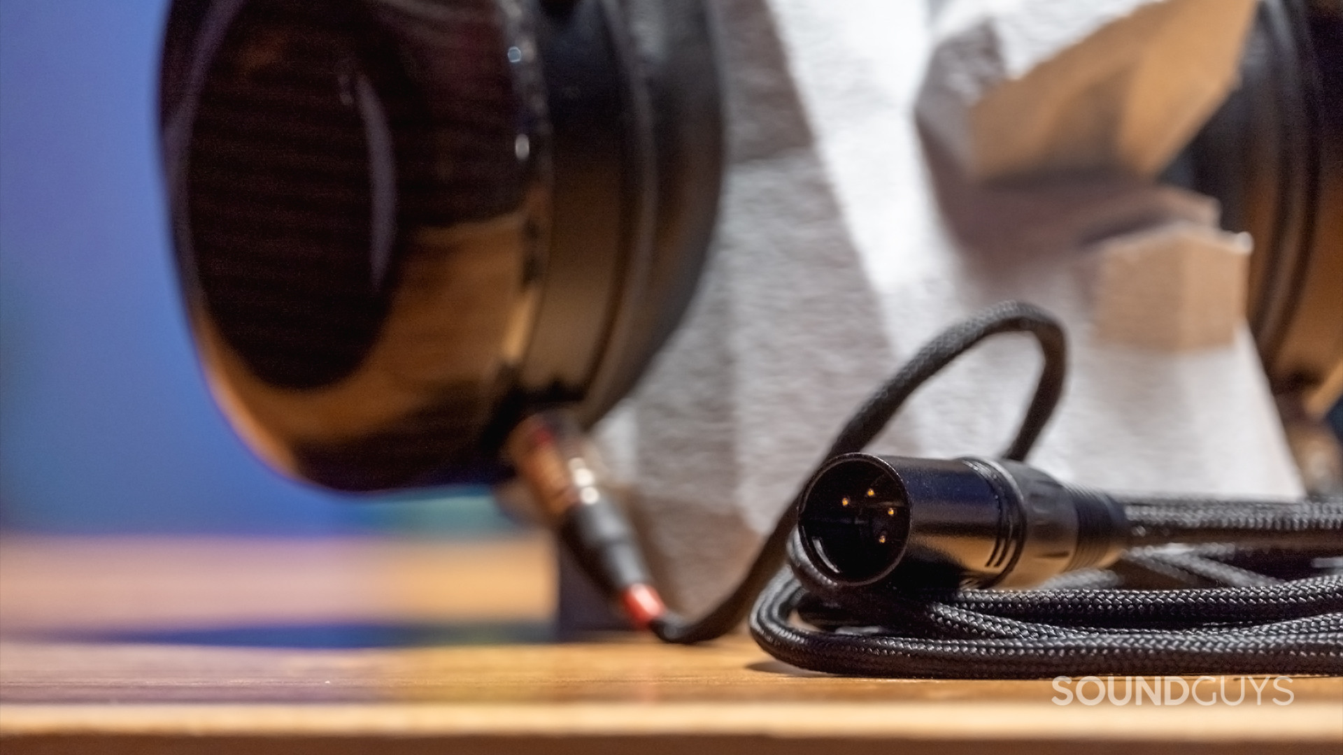 Best Bluetooth headphones under $300 - SoundGuys