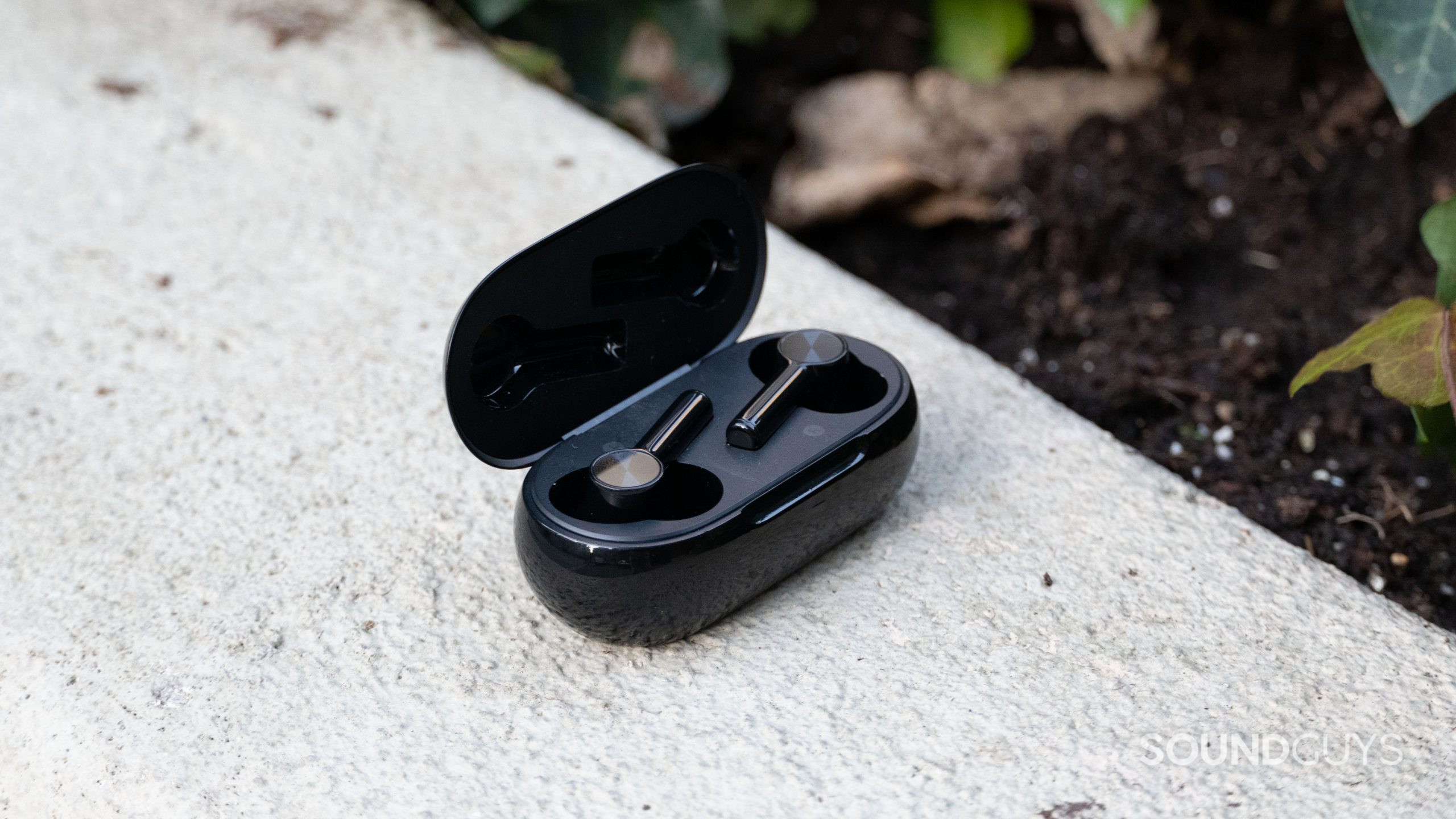 OnePlus Buds Z2 Review - Forbes Vetted