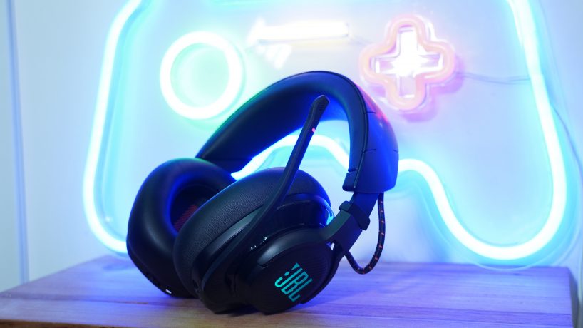 JBL Quantum 600 review - SoundGuys