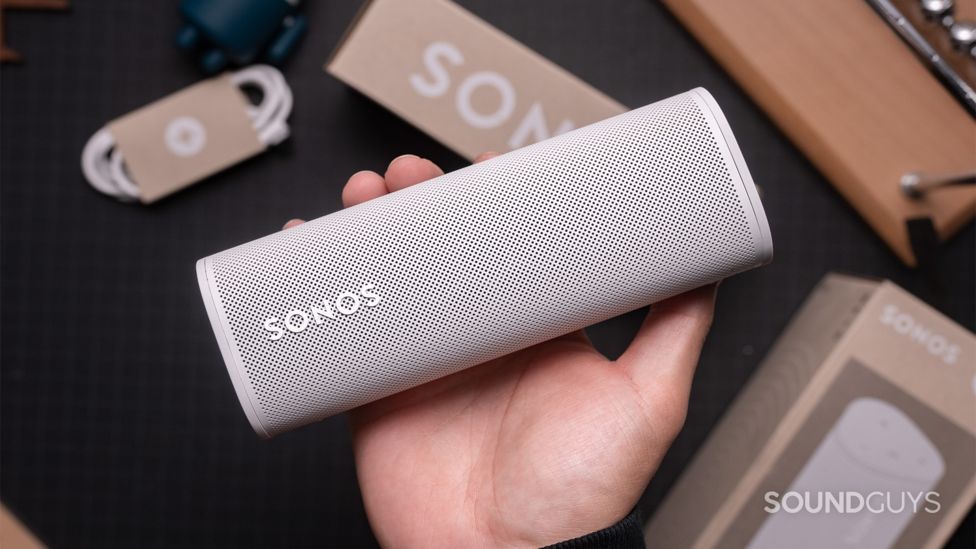 Sonos Move 2 vs Sonos Roam - SoundGuys