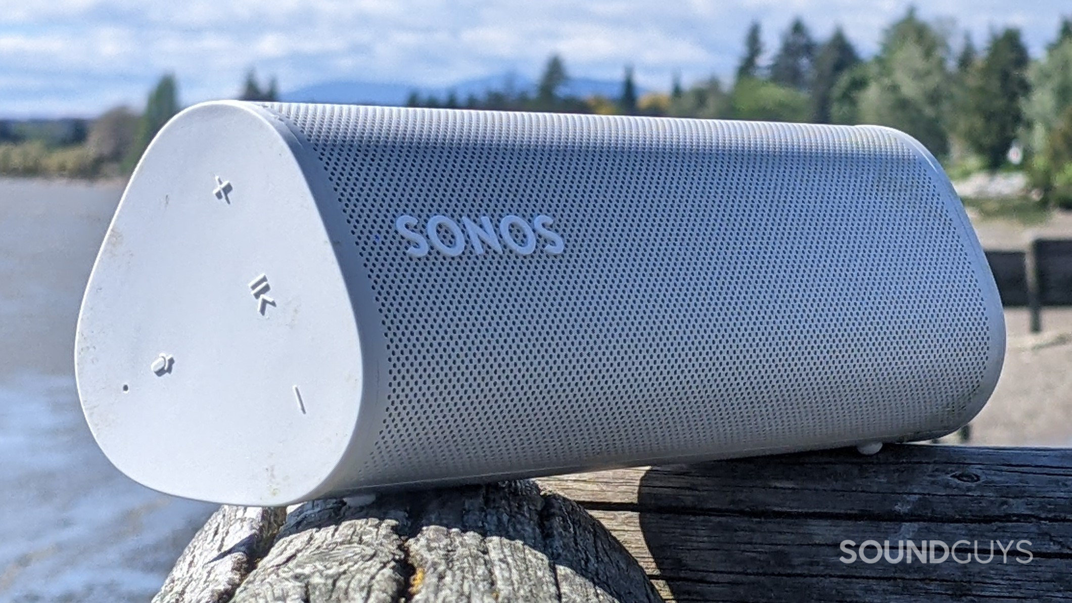 Sonos Roam review : Knocks it in and out of the park