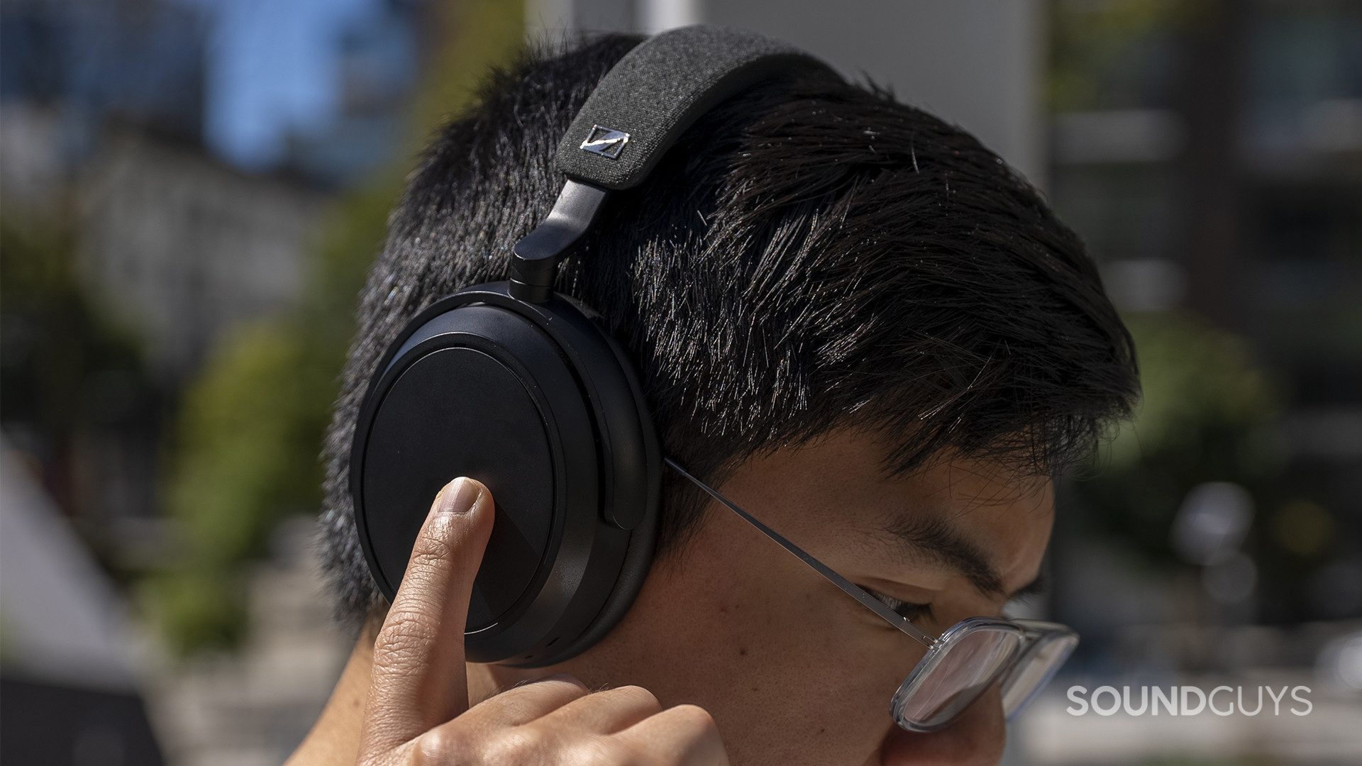 Sennheiser MOMENTUM 4 Wireless - Reviews  Headphone Reviews and Discussion  