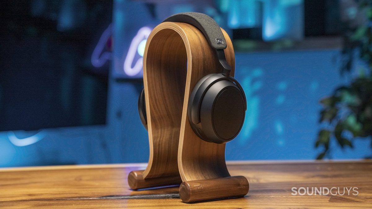 Sennheiser MOMENTUM 4 Wireless Review - SoundGuys