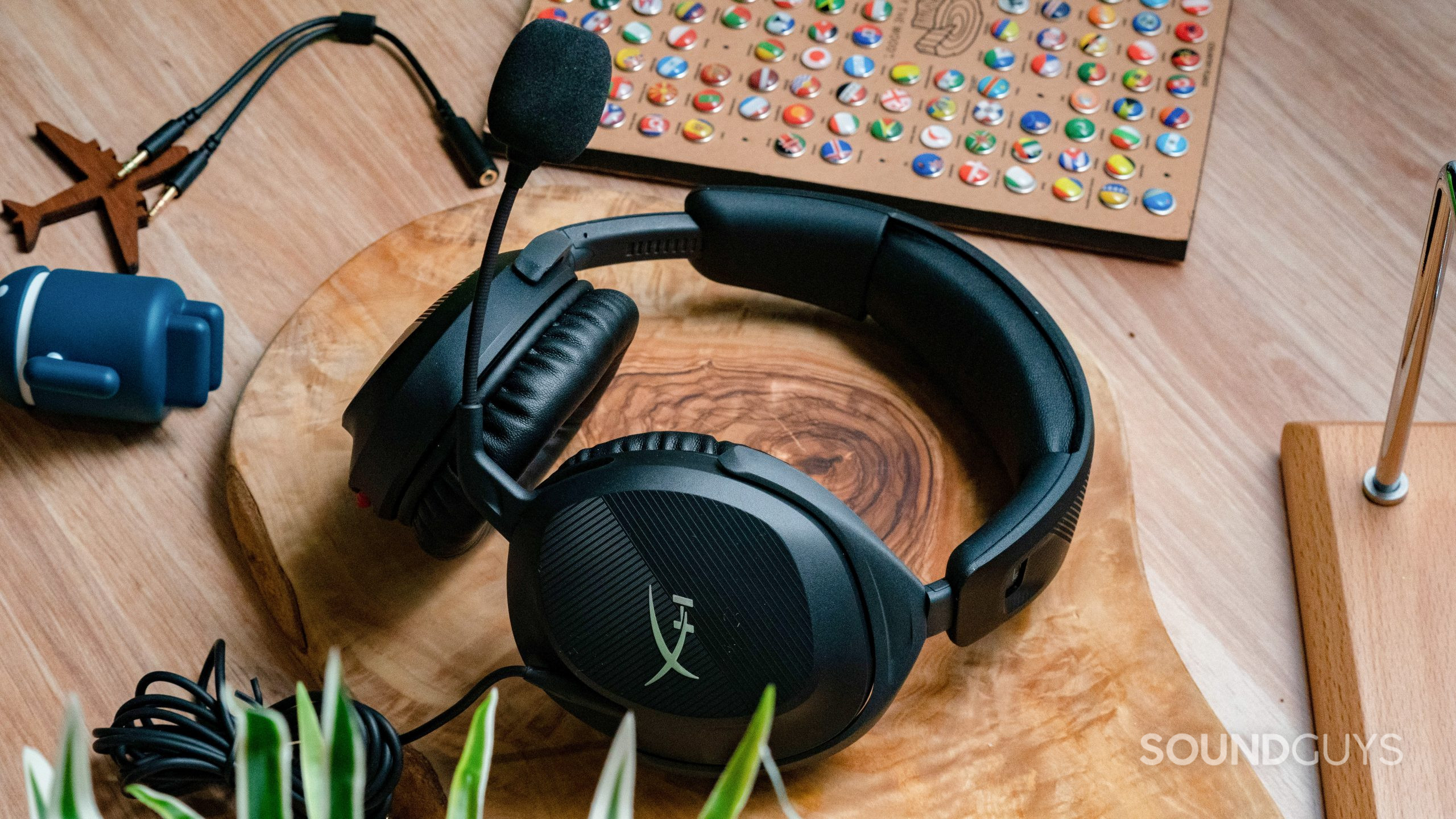 HyperX Cloud Flight review: A good mid-tier option with little frill