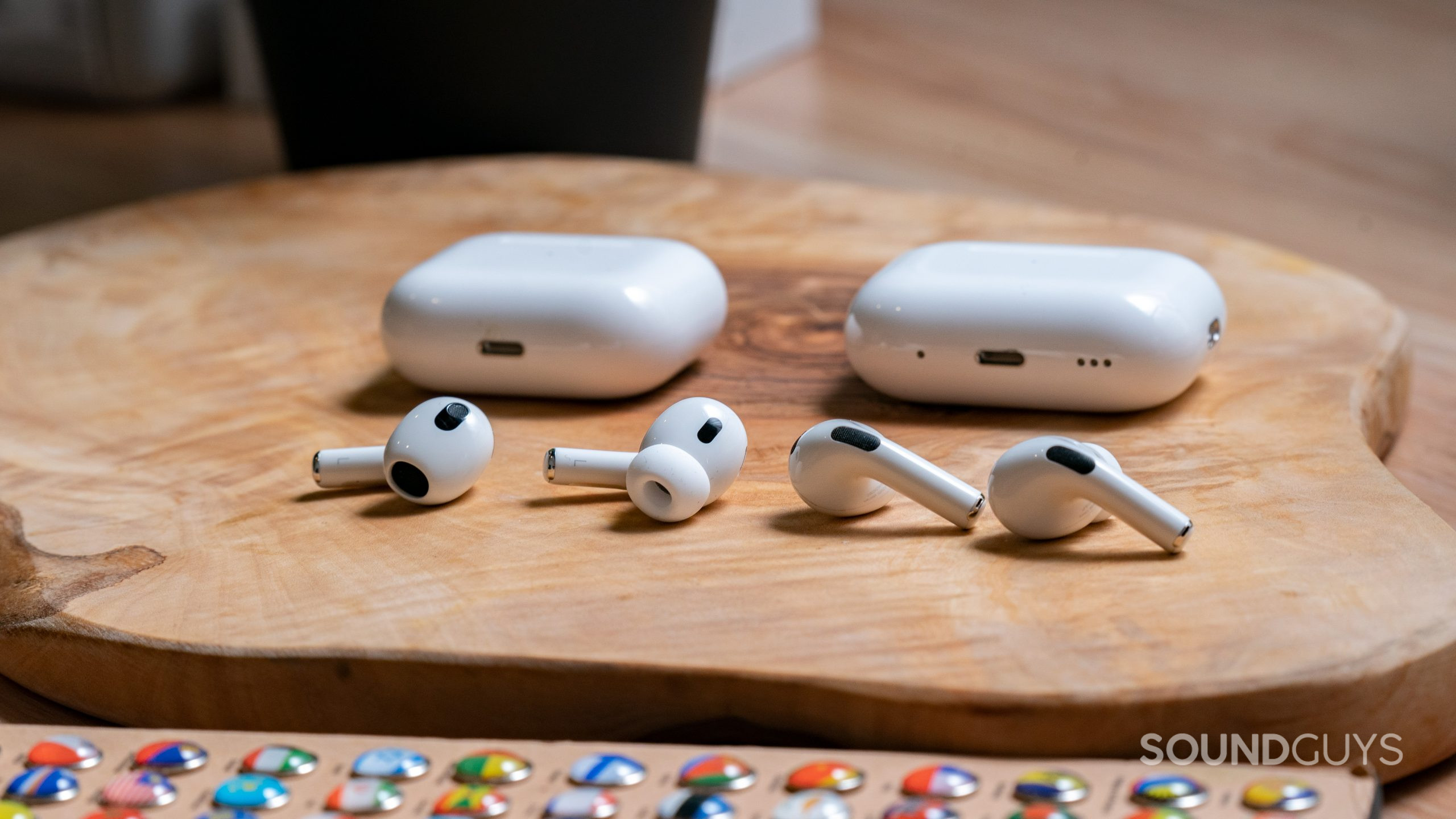 Apple AirPods Pro (2nd generation) vs Apple AirPods (3rd