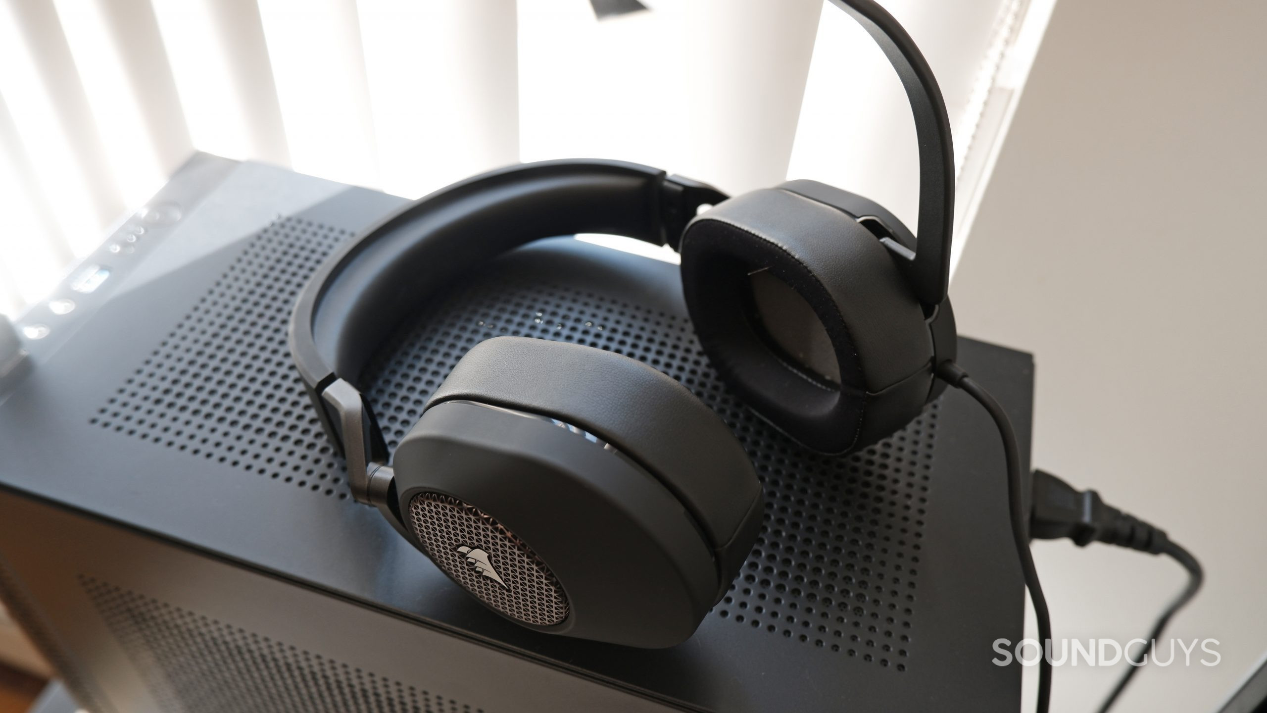 Corsair HS65 Wireless headset review: A little flat - Dexerto