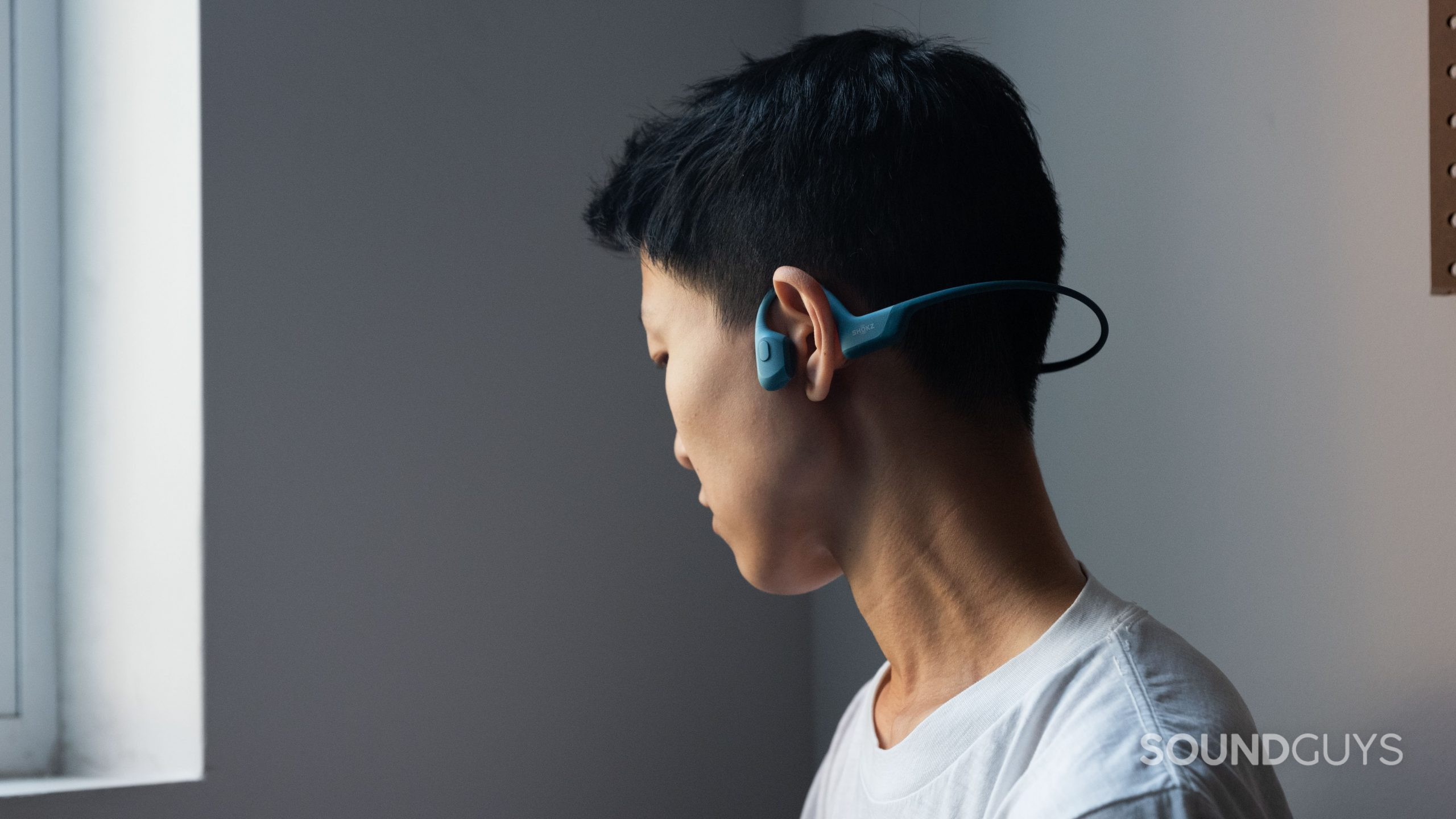 Got a small head? Shokz OpenRun Pro Mini bone conduction Bluetooth  headphones are for you!