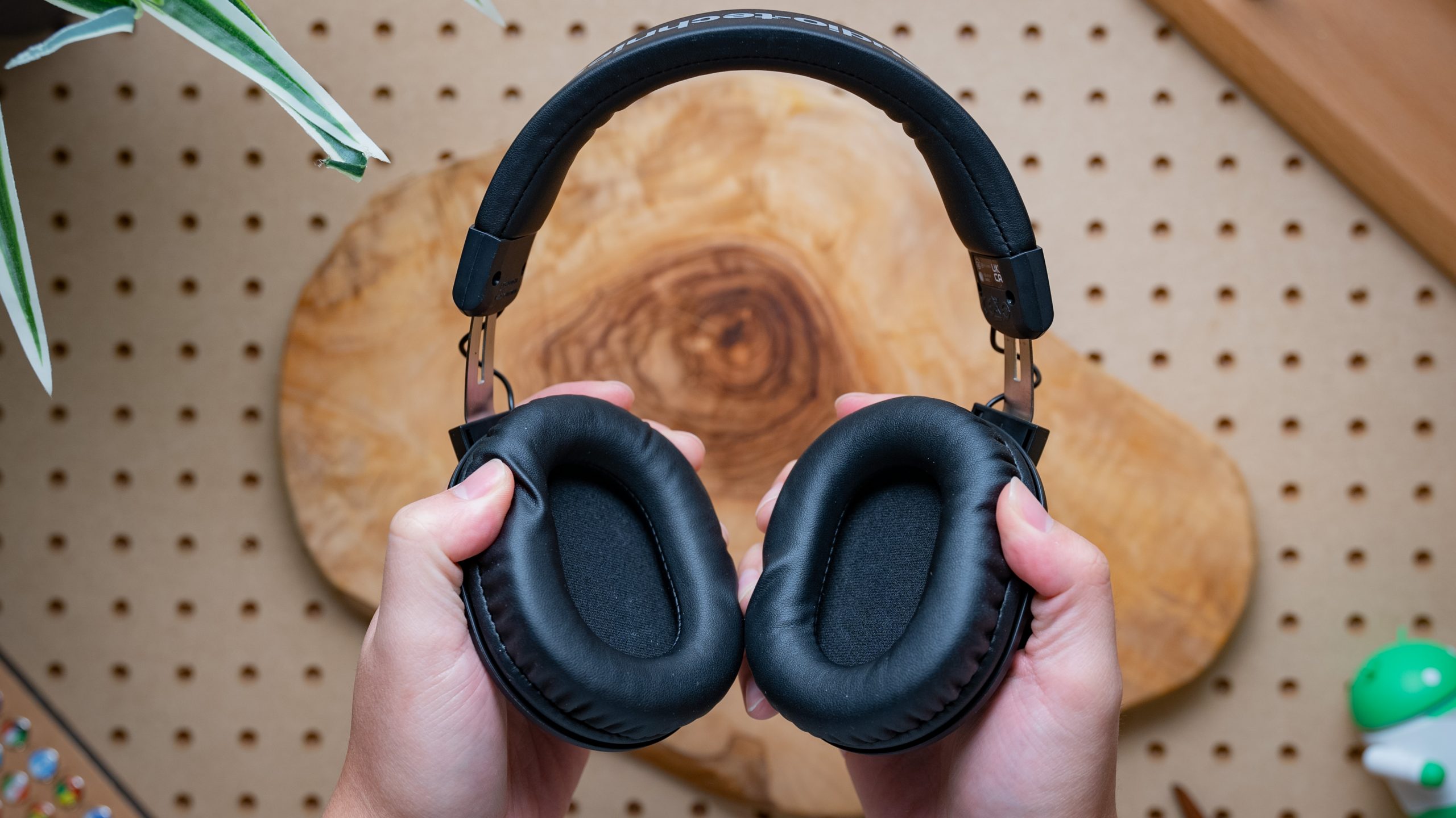 Audio-Technica ATH-M20XBT review - SoundGuys