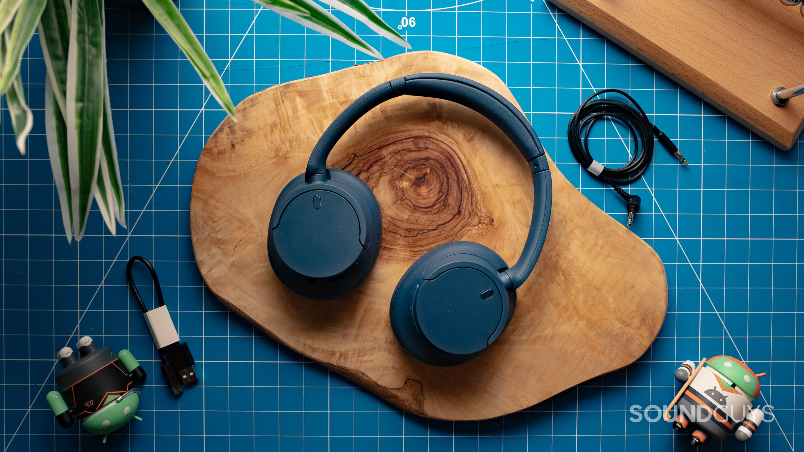 Sony WH-CH720N Review: Feature Packed Headphones on a Budget - Gadgets To  Use
