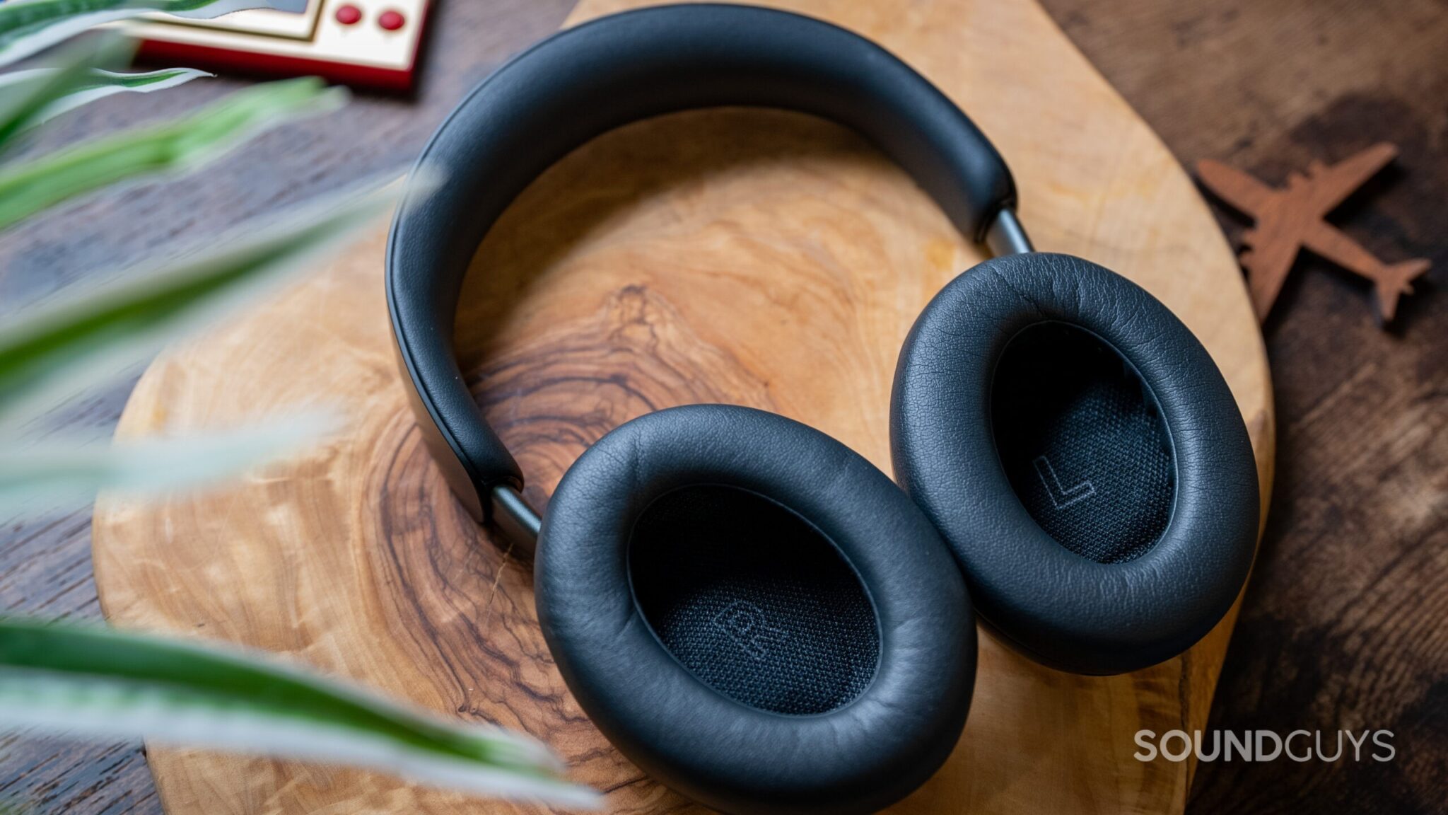 Best noise canceling headphones for work in 2024 SoundGuys