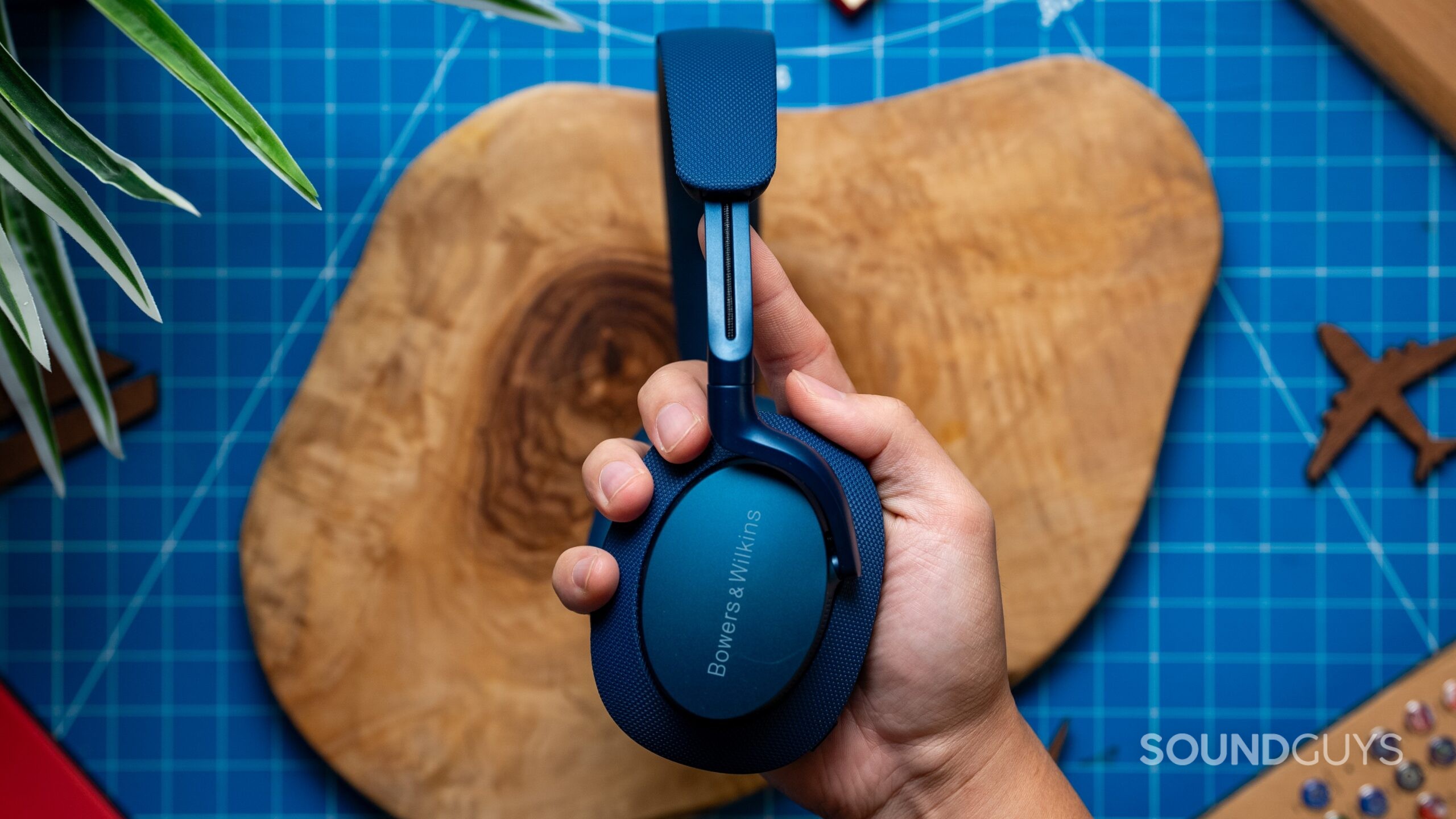 Bose Noise Cancelling Headphones 700 review - SoundGuys