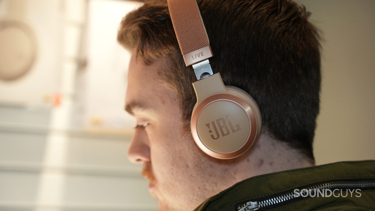 JBL Live 770NC True Adaptive Noise Cancelling Wireless Over-Ear