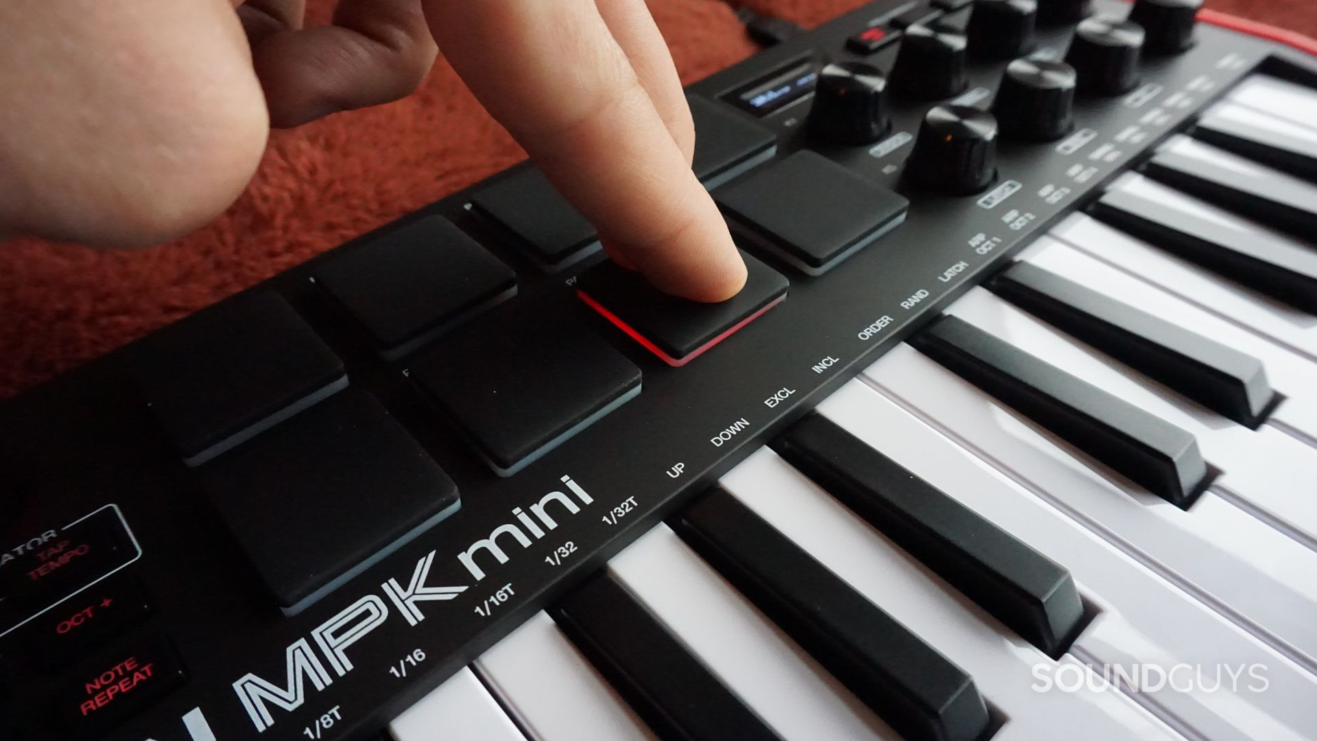 The AKAI MPK Mini MK3 pads feature side-lit red LEDs to indicate when the pad is active