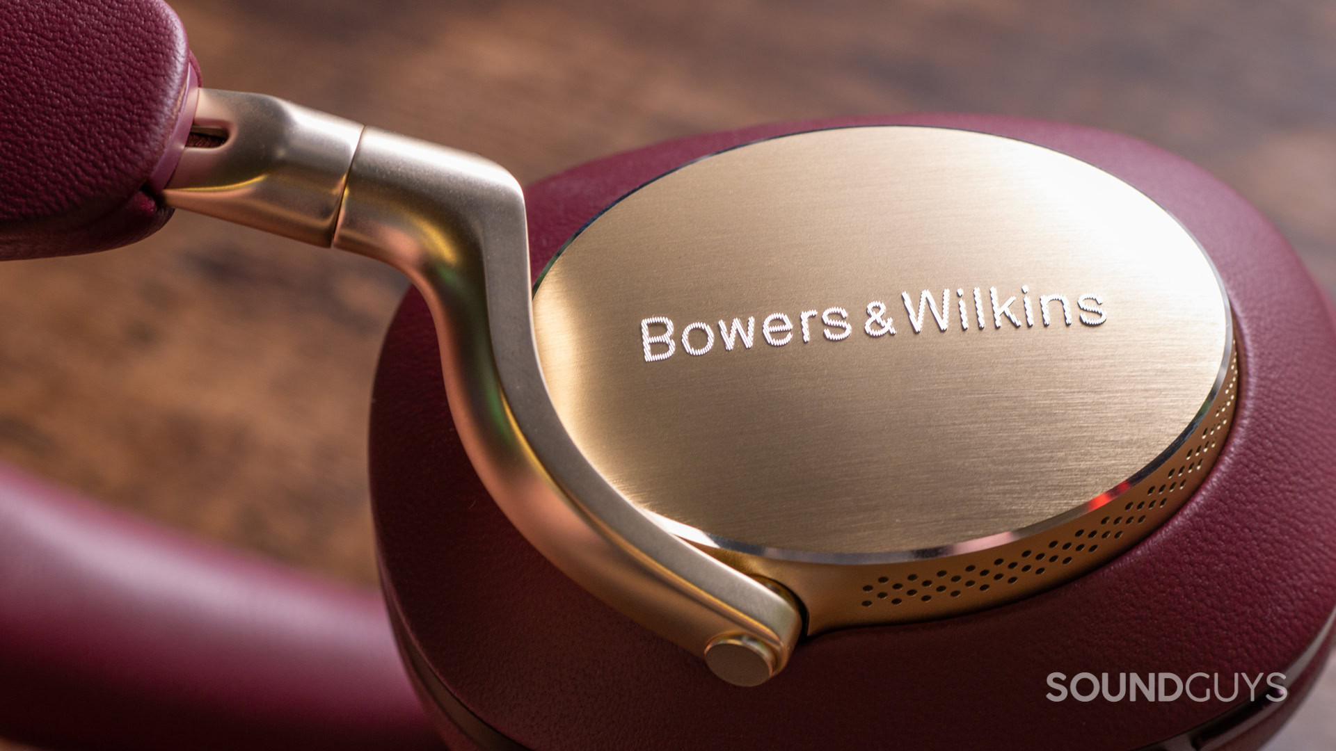 A photo of the back of the Bowers &amp; Wilkins PX8's ear cups.