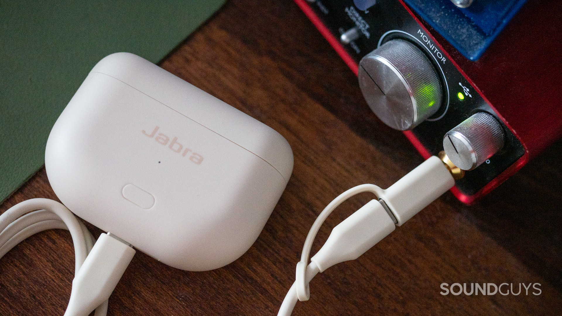 A photo of the Jabra Elite 10 Gen 2's case transmitting audio.