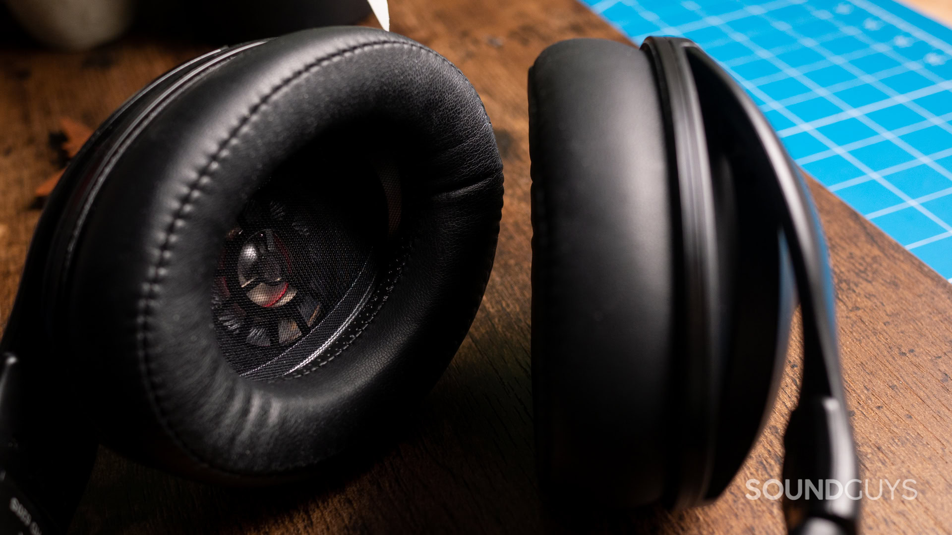 A photo showing the ear pads and drivers of the Sennheiser HD 620S.